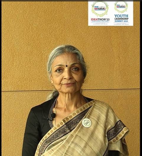 Sudha_murthy